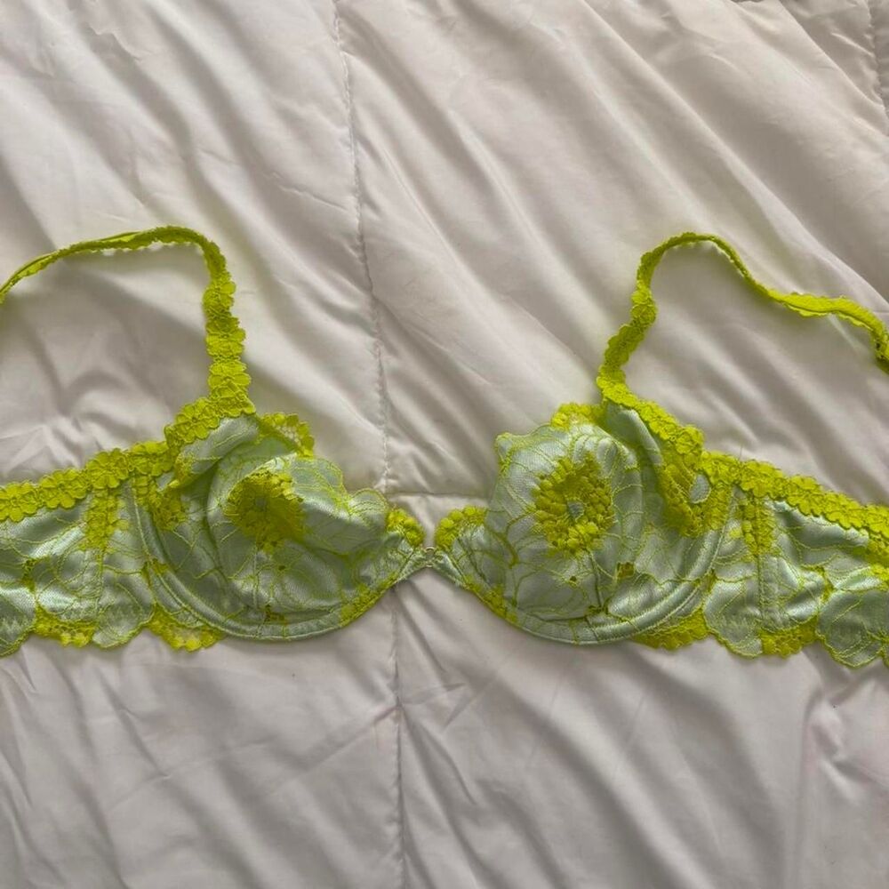 Savage-x-fenty Women's Green and Yellow Bra